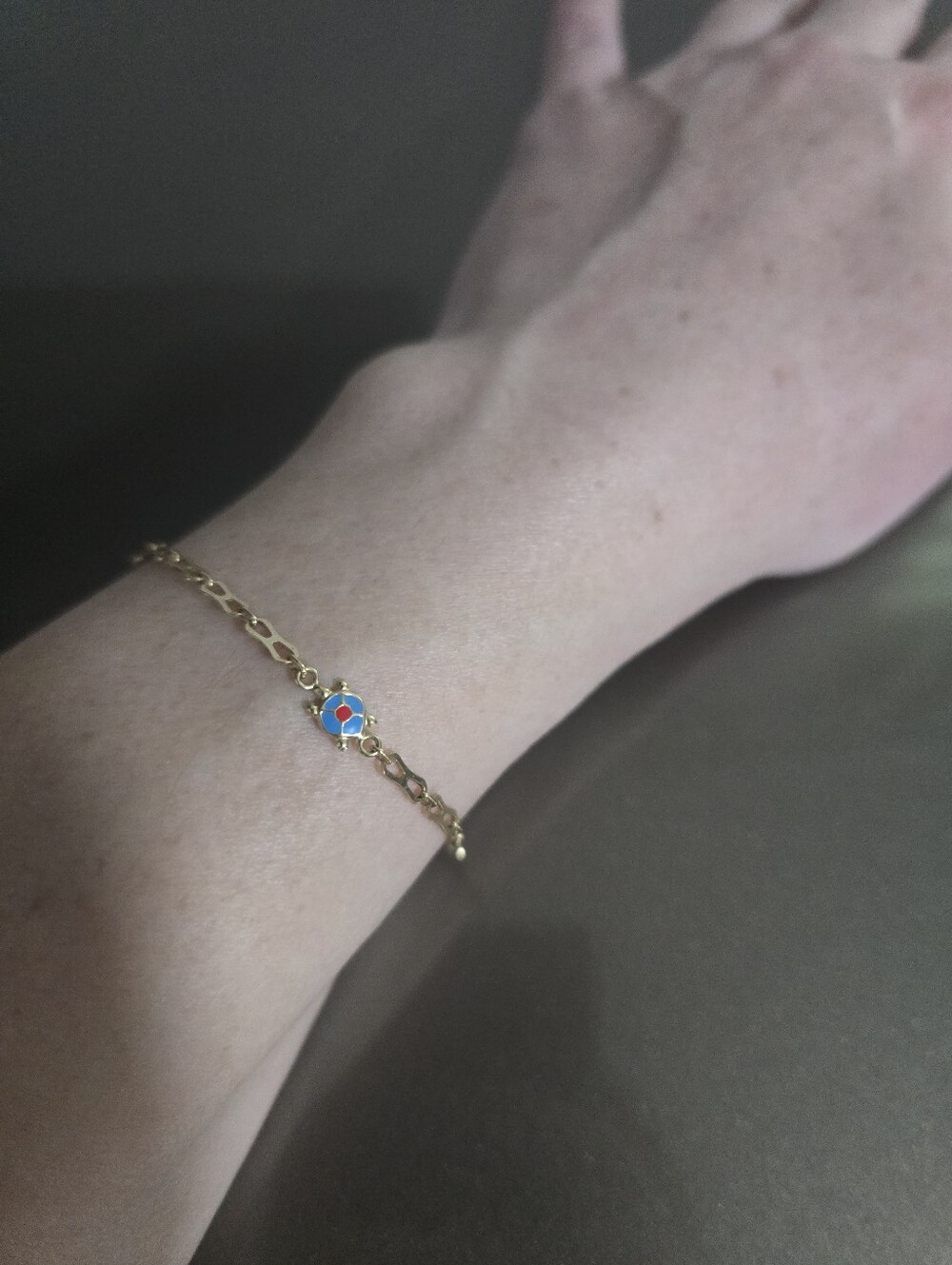 14 K Gold Link Bracelet with Blue and Red Flower Charm - Picture 9 of 12